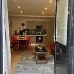 Apartment La Pepiniere Victoria - Canal & Pepiniere -50m2 *