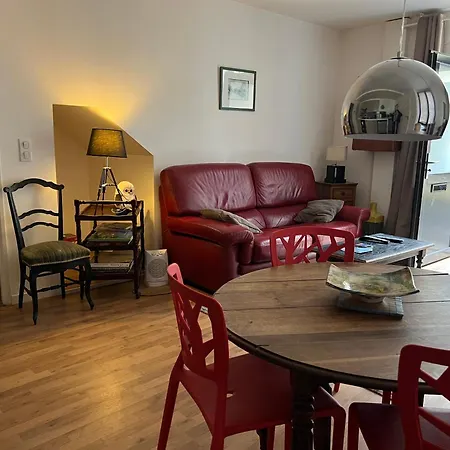 La Pepiniere Victoria - Canal & Pepiniere -50m2 Διαμέρισμα