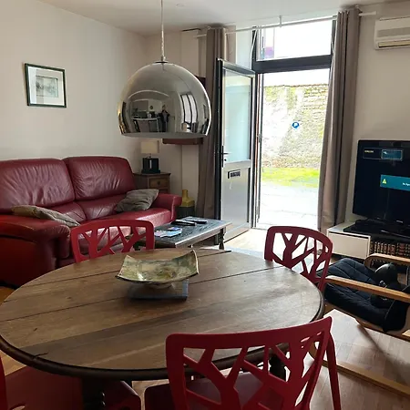 La Pepiniere Victoria - Canal & Pepiniere -50m2 * Νανσύ