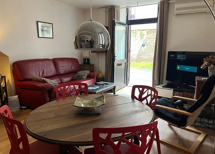 La Pepiniere Victoria - Canal & Pepiniere -50m2 * Νανσύ