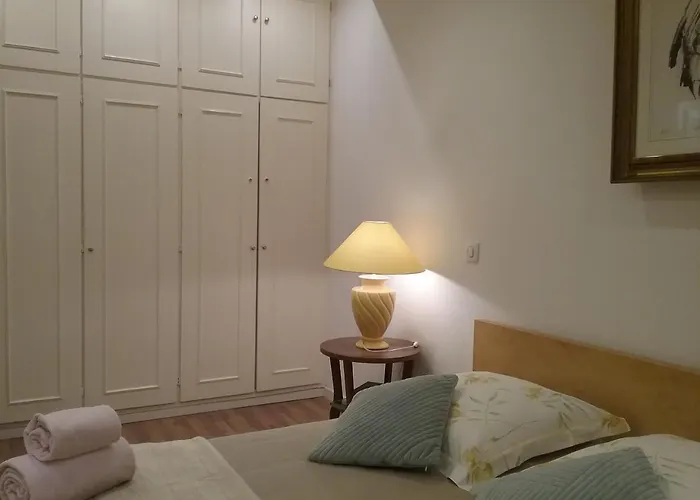 Lejlighed La Pepiniere Victoria - Canal & Pepiniere -50m2